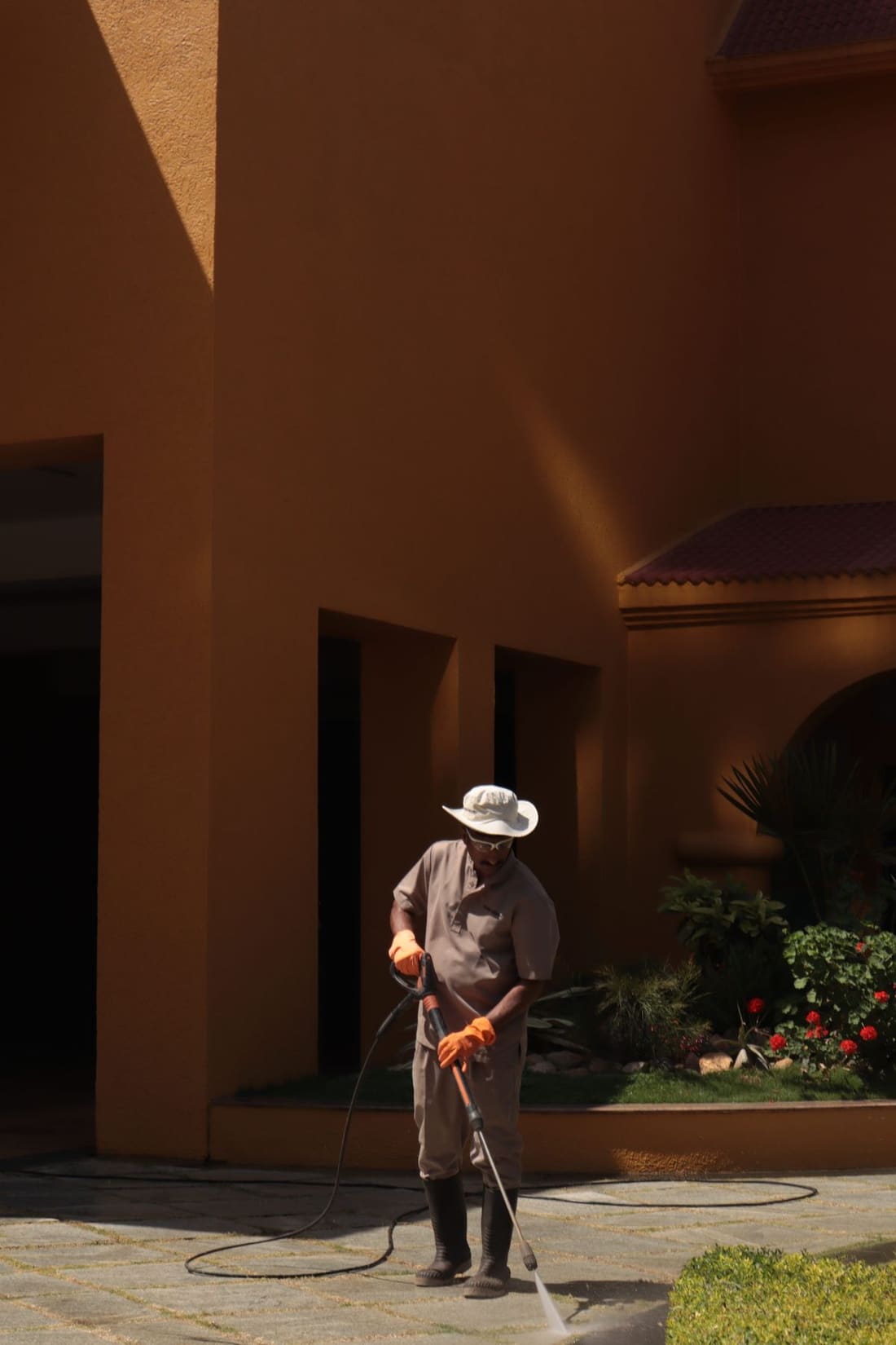 Cabro paving pressure washing
